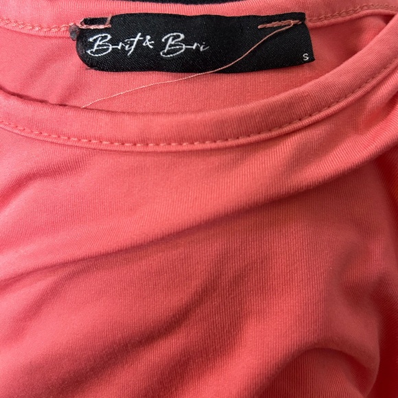 2/$20❤️- SHIRT | Women’s Brit & Bri shirt size small - Picture 4 of 4